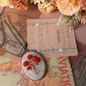 Medalhão Ramo de rosas laranja